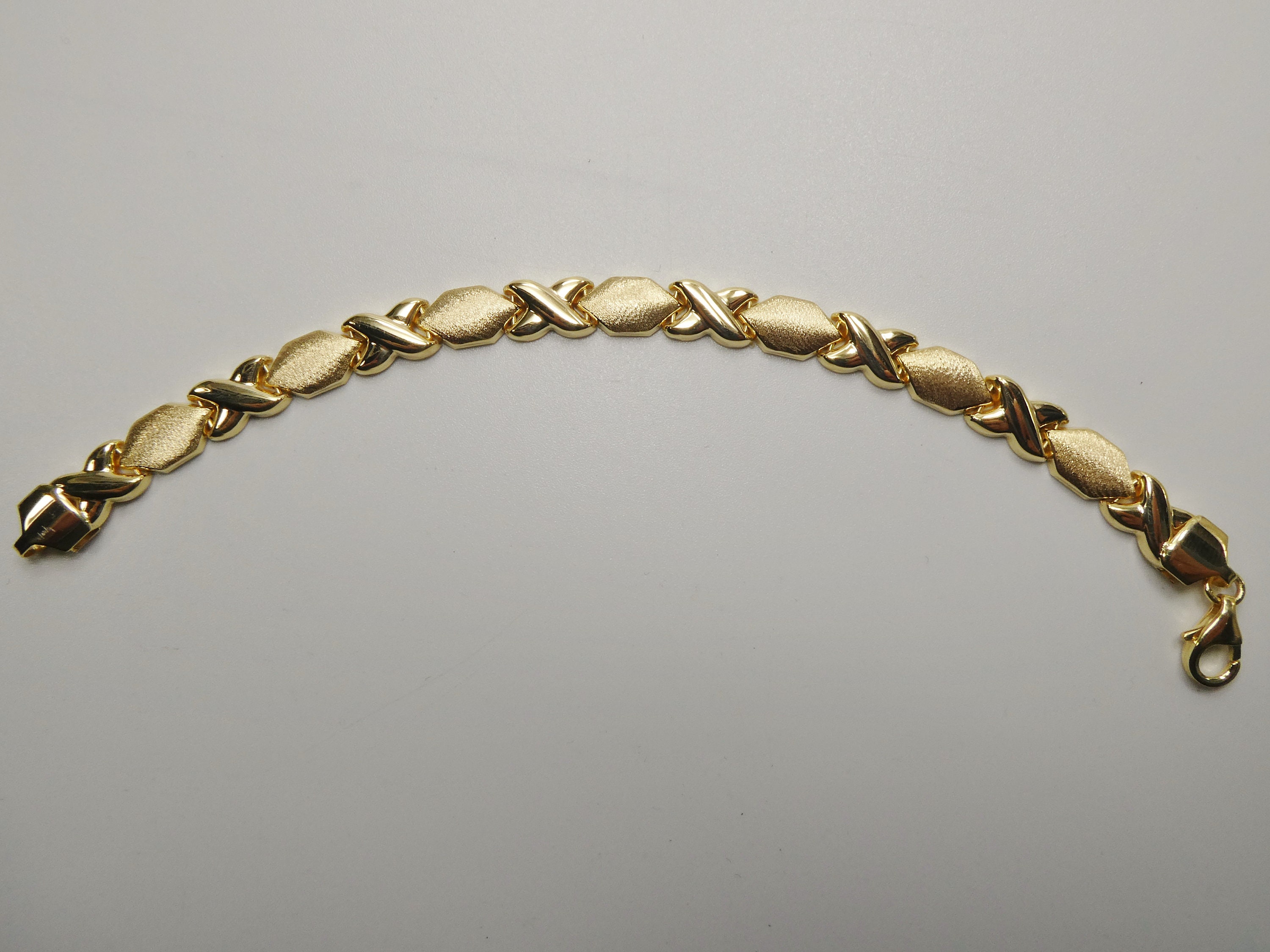 Bracciale XOXO Con Zirconi – Oro Placcato 14k, Catena Con Chiusura A Grillo, Nuovo Con Etichette