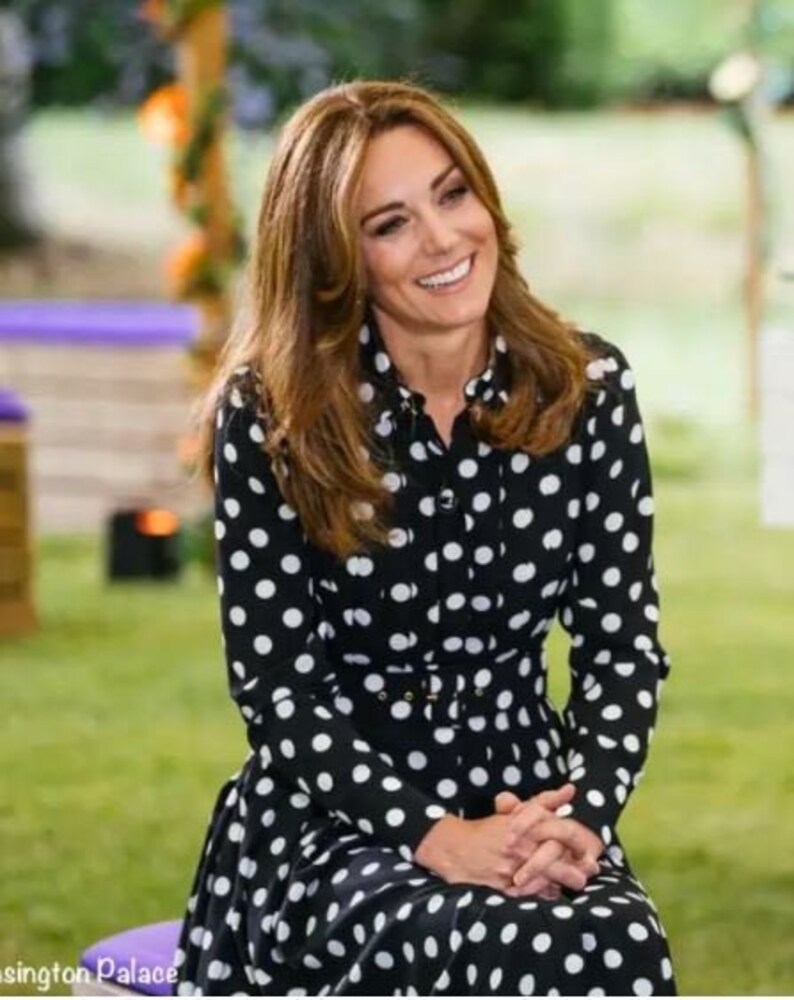 kate middleton black and white polka dot dress