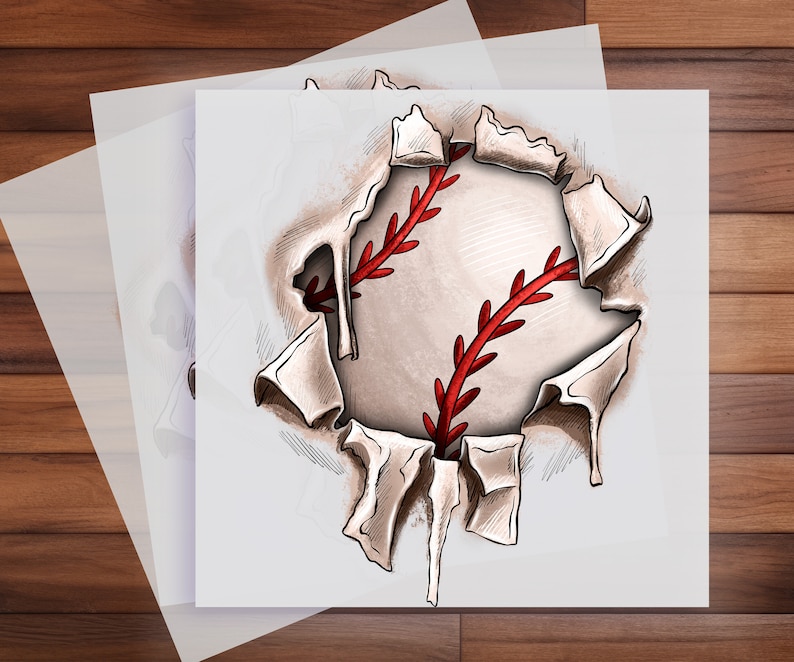 Puede incluir: Una pelota de b&eacute;isbol blanca con costuras rojas se muestra dentro de una superficie blanca rasgada, desgarrada y deshilachada. La pelota de b&eacute;isbol es parcialmente visible a trav&eacute;s de la superficie rasgada.