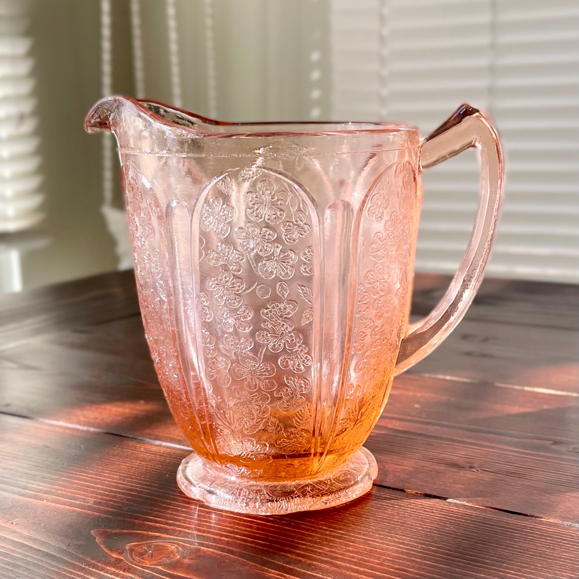 Glass 2 Quart Serving Drink Pitcher Red Cherries Green Leaves – Olde  Kitchen & Home