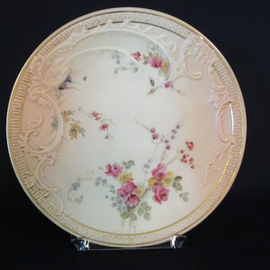 Royal Worcester Ivory Blush Plate with Hand Painted Roses, Gold Trim 1896 England Crown mark