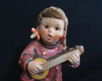 Hummel 86 Happiness TMK 6 W. Germany 4.5" Girl Playing Banjo Figurine