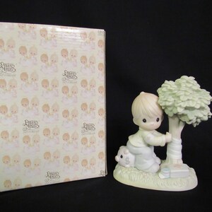 Precious Moments &quot;Money&#39;s Not The Only Thing Worth Saving&quot; # 531073 Enesco 1994 Mending Tree Porcelain Figurine
