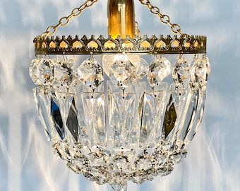 Large Vintage bag  chandelier with ornate brass frame