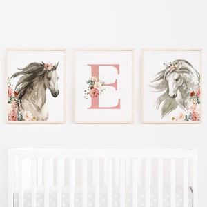 Arte de parede de cavalo floral - Arte de parede de berçário de cavalo menina para impressão - Conjunto de 3 estampas Boho ocidentais, cavalo de flores silvestres - Arte de cavalo personalizada -355