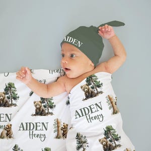 Baby Boy Bear Swaddle Set with Name-  Beanie Hat -Personalized Baby Boy Woodland Blanket -Newborn Hospital Photo Woodland Baby Gift 331