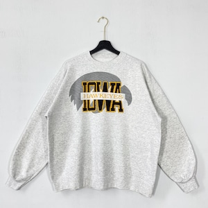 Vintage University Iowa Sweatshirt Crewneck Pullover Iowa Hawkeyes Embroidered Logo Grey XLarge
