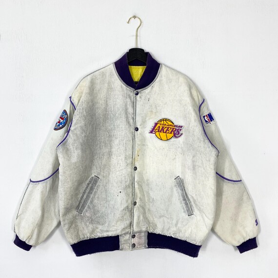 Chaqueta de los Lakers de Los Ángeles (NBA) de los años 90, estilo