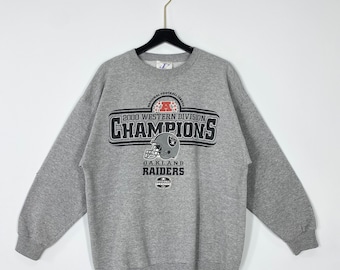 Vintage 90s Las Vegas Raiders Sweatshirt Raiders Crewneck Raiders Sweater Pullover Sportswear NFL Raiders Oakland Print Logo Grey Large