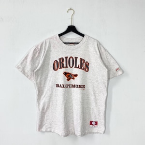 Vintage 90s Baltimore Orioles T-Shirt Nutmeg MLB Sportswear Single Stitch Grey XLarge