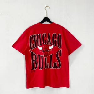 Vintage 90s Chicago Bulls T-Shirt Finals NBA Sportswear Single Stitch Red Large