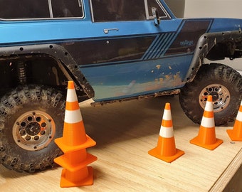 1/10 Scale Stackable RC Dual Color Traffic Cones with FREE FAST SHiPPING EvERYWHERE on EaRTH!!