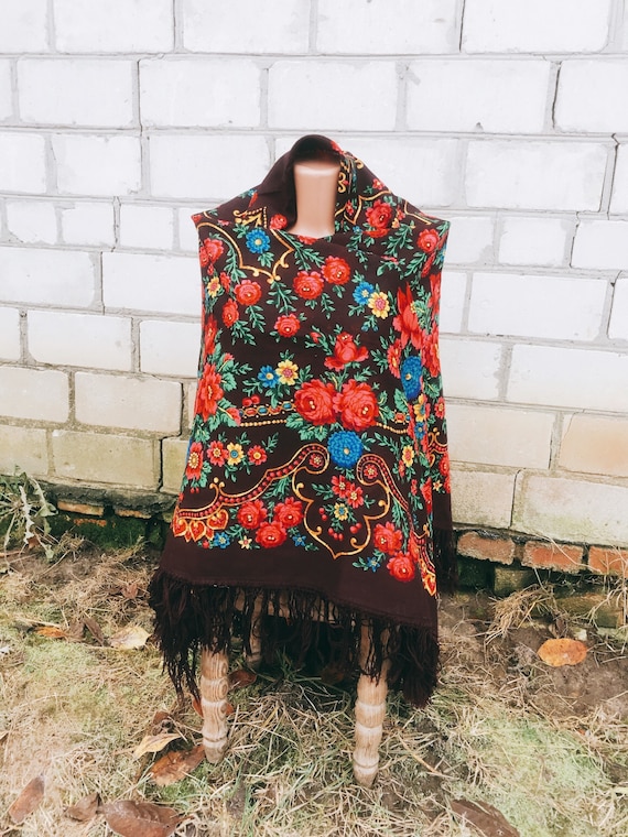Sarf Russian shawl shawl Ukrainian shawl Wool Shaw