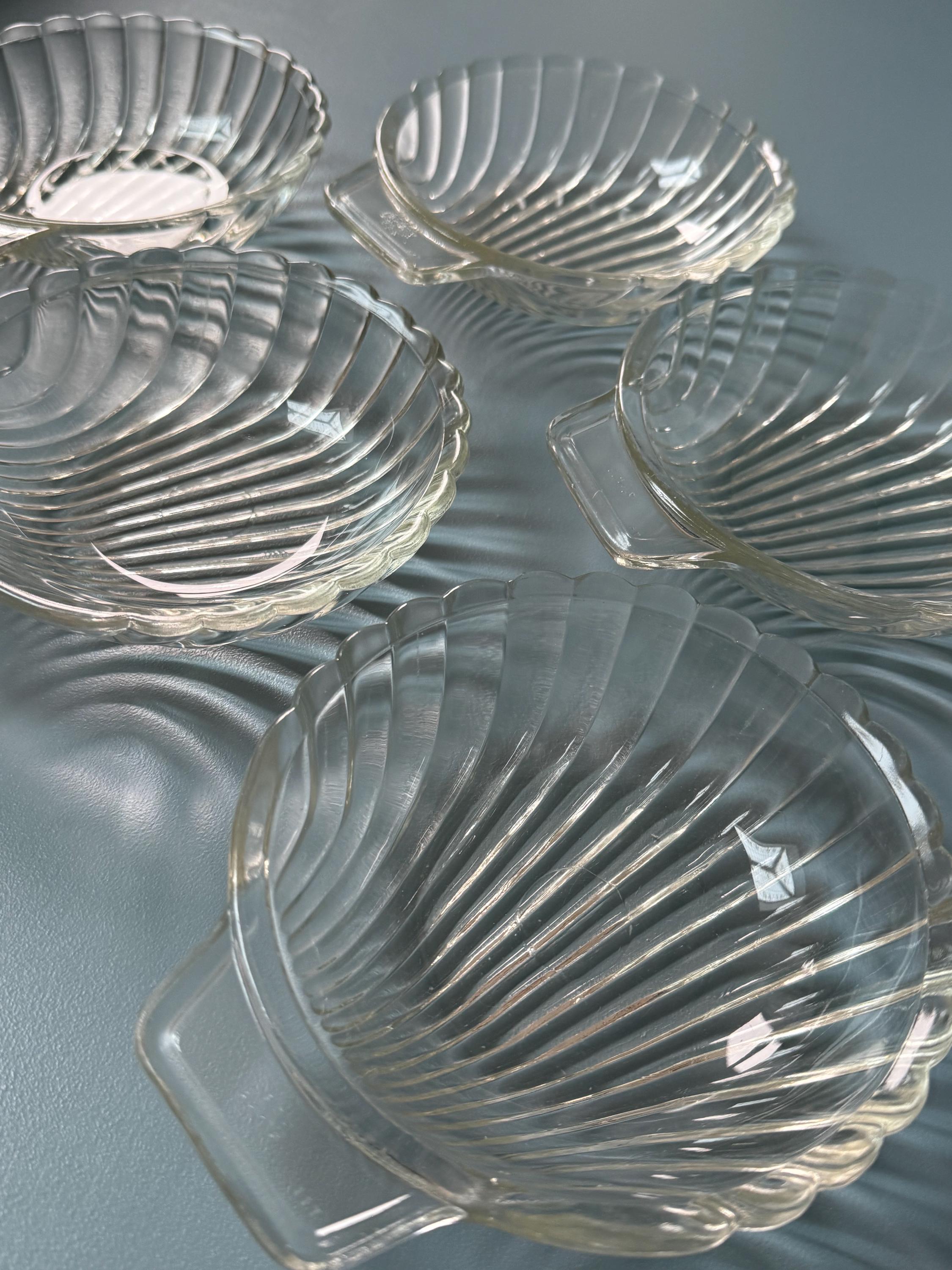 Pyrex Shell Pattern Vintage Pyrex Scallop Shell Pressed Glass Dishes. 5 Serving Bowls - Etsy