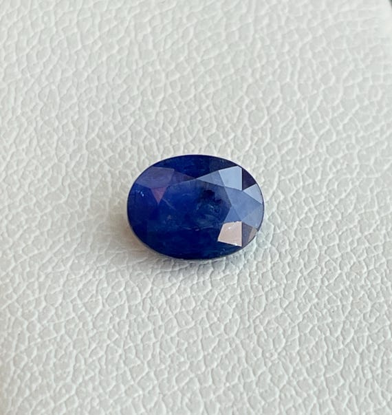 ceylon sapphire sapphire hue