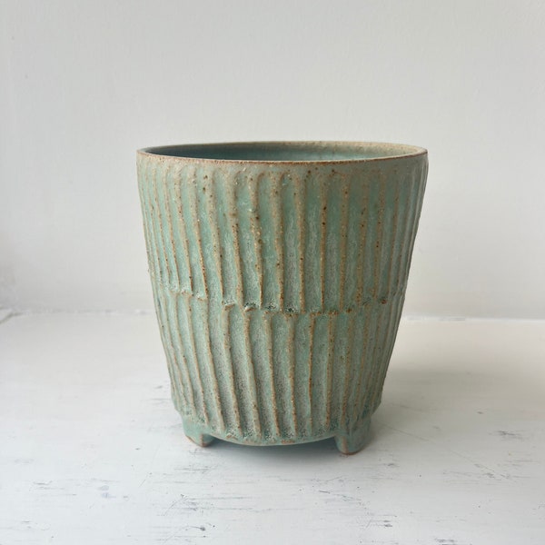 Danish handmade ceramic grey green planter. Wheelthrown footed ceramic indoor grooved plant pot planter. Perfect for a succulent or orchid.