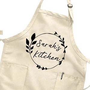 Personalized Name Kitchen Apron with Pockets, Personalized Floral Apron For Women, Mother Gift, Custom Cooking Gift for Mom Granny,Wife Gift