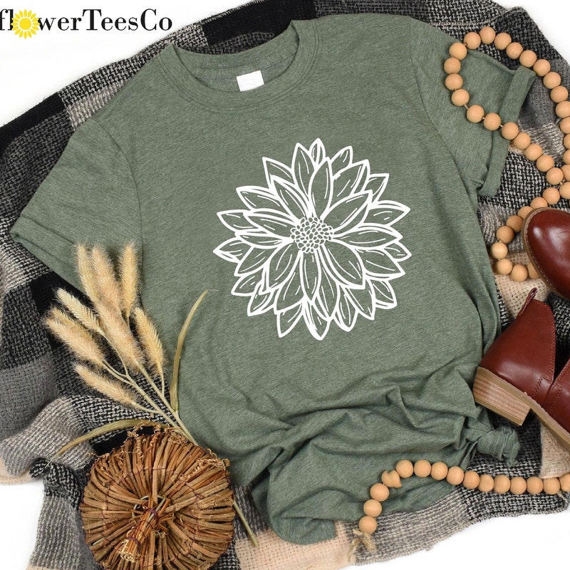 Dahlia Tee