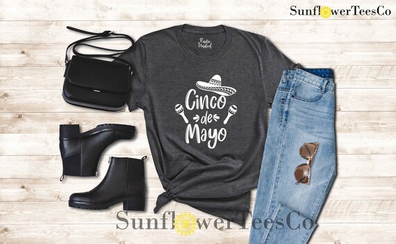 Cinco De Drinko T-Shirt Cinco De Mayo Party Gift Cinco De Drinko T-Shirt Cinco De Mayo Party Gift