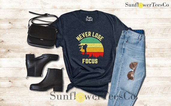 Vintage Retro Sunset Camera Photographer Gift T-Shirt Vintage Retro Sunset Camera Photographer Gift T-Shirt