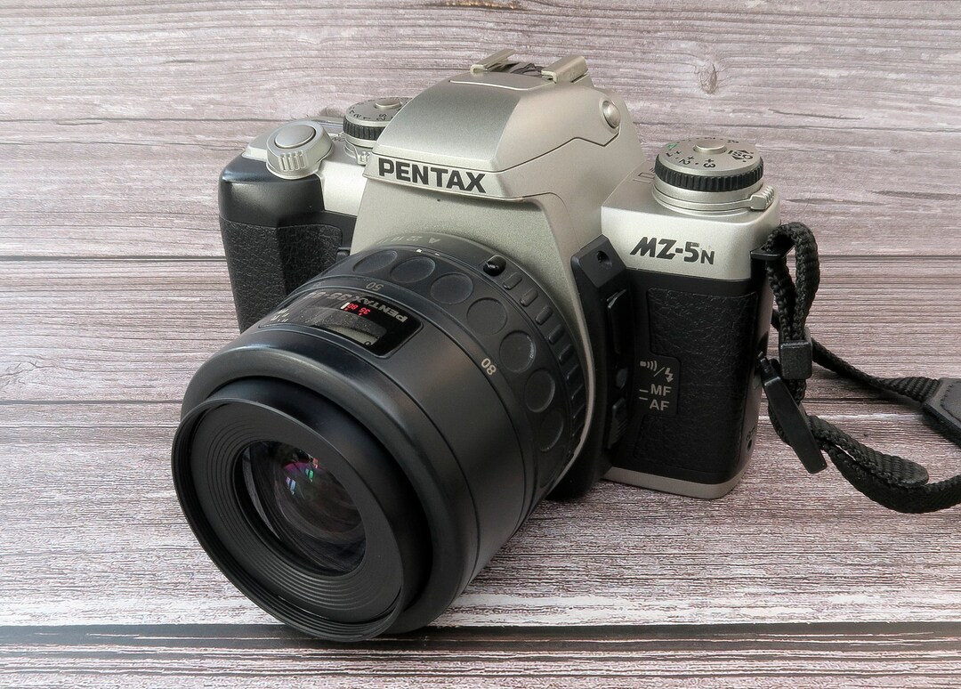 Pentax MZ-5N + 35-80mm Zoom Lens, 35mm Autofocus SLR Film Camera ...