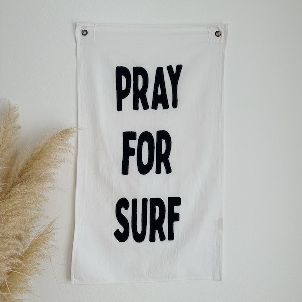 Bete für Surf Wandbehang | Bestickte Baumwollleinwand | Retro Strand Boho Dekor für Haus, Kinderzimmer | Coastal Hippie Kunst Geschenk 22"x36"