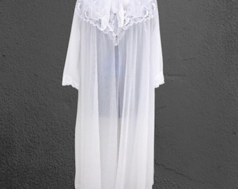 Vintage Italian Set Nightgown L – White Lace Robe and Slip, Romantic Sheer 70s Sleepwear