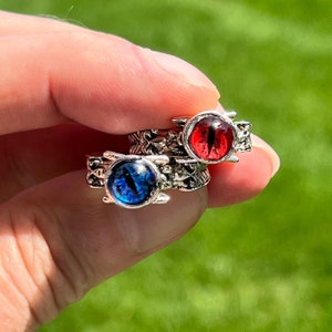 Reptilian Eye Atlas Ring