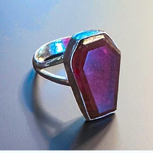 Anello a bara in granato brillante / Anello a bara in vetro sfaccettato con montatura in argento 925 placcato