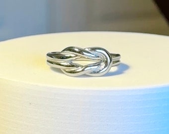 Silver Knot Friendship Ring