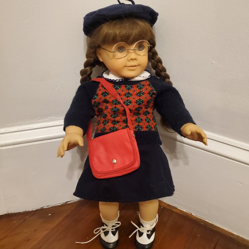 Original Pleasant Company American Girl Doll Molly Mcintire Original