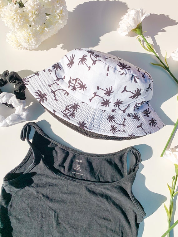 bucket hat palm tree