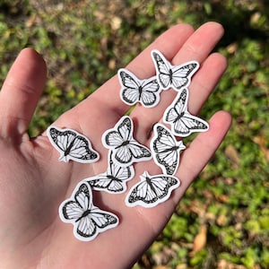 Pacote de adesivos para PC Mini borboletas pretas e brancas com 9 unidades | Adesivos estéticos para diários, scrapbooking, laptops, Kindle