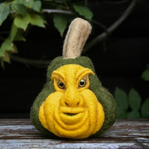 Needle felted pumpkin with face - Waldorf felted fall decoration - Jahreszeitetisch Kurbis - Waldorf nature table