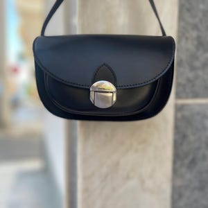 Sac à bandoulière en cuir, sac pour femme en cuir, sac à bandoulière en cuir, sacoche de selle en cuir, cadeau pour elle, sac en cuir pour femme, sac à bandoulière en cuir, fait main