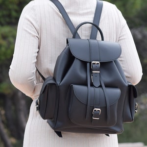 leather backpack,large leather backpack,handmade backpack,college bag,leather rucksuck,leather travel bag,black leather backpack,rucksuck