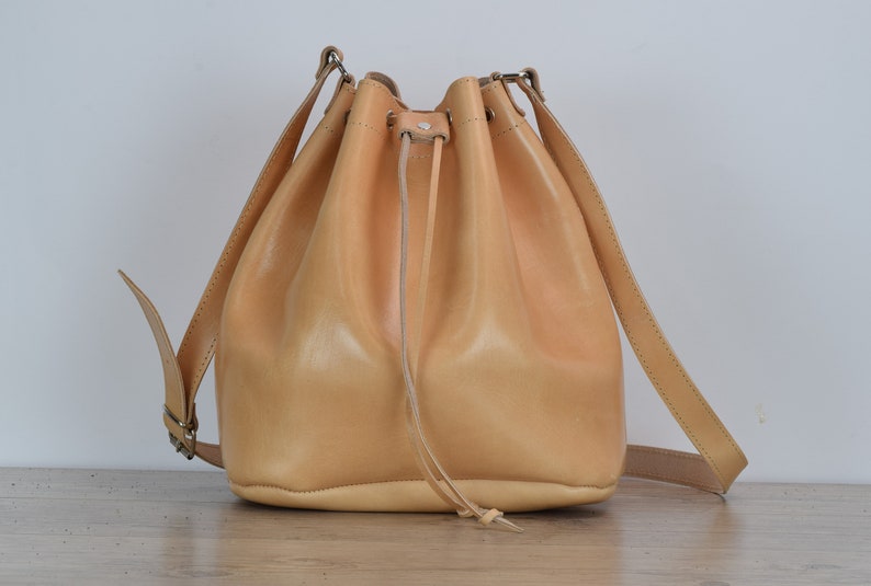 Leather Bucket bag,leather bag women,Bucket bag,Gift for her,Womens leather bag,Leather shoulder bag,Leather pouch bag,leather cross bag image 3