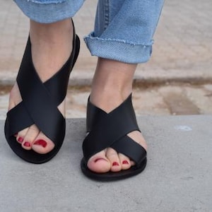 Ledersandalen,Leder Wohnungen,handgefertigte Sandalen,Leder Rutscher,griechische Sandalen,Damen Sandalen,Sommerschuhe,griechische Ledersandalen,Geschenk für sie