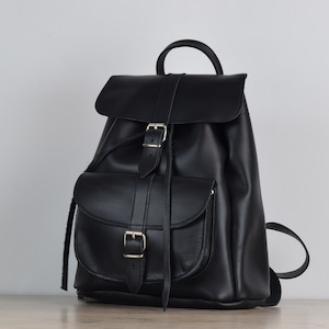 leather backpack,handmade backpack,leather rucksuck,handmade rucksuck,travel bag,gift for her,urban backpack,college bag,womens backpack