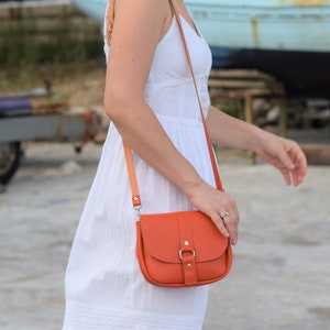 Umhängetasche aus Leder,Damentasche aus Leder,Umhängetasche aus Leder,weiche Ledertasche,Geschenk für Sie,Ledertasche Frauen,Kleine Ledertasche,Damentasche