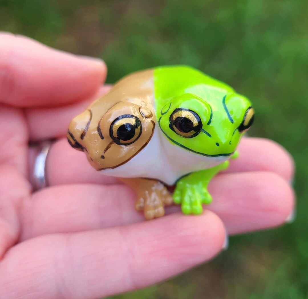 Two Headed White's Tree Frog Friend- Hand Painted Resin Frog