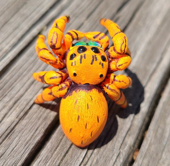 Victory Jumping Spider Figure - Phidippus Nikites - Hand Painted