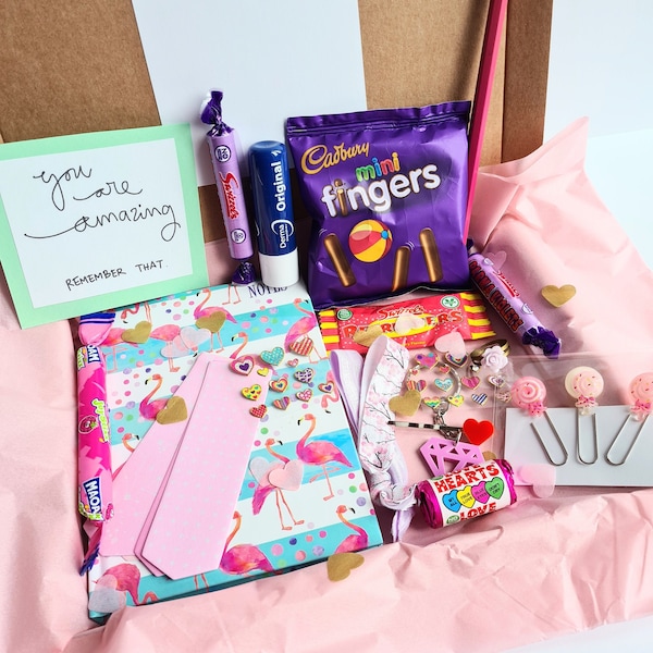 Older Girls Pre Teen Gift Box Hamper, Hug in a Box, Girls Letterbox Gifts, Birthday Box Hamper, Care Package, Friendship Letterbox Gift Box