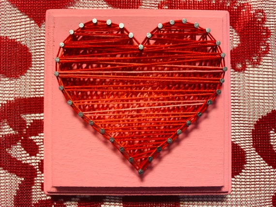 Nail it Art Sweet & small red string art heart sign. Unique gifts for  Father's Day, Easter, Anniversaries, housewarming, teachers,