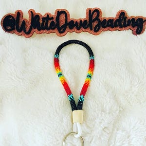 Custom wrapped beaded wristlet keychain
