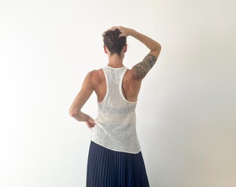 02 • Linen
