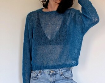 Handmade Mohair and Silk Sweater | Size Medium | Soft as a Cloud | Seamless Pullover | Lightweight and Feminine Sweater