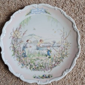Royal Albert Wind in the willows - Portly&#39;s Return  collectible plate 21cm diameter
