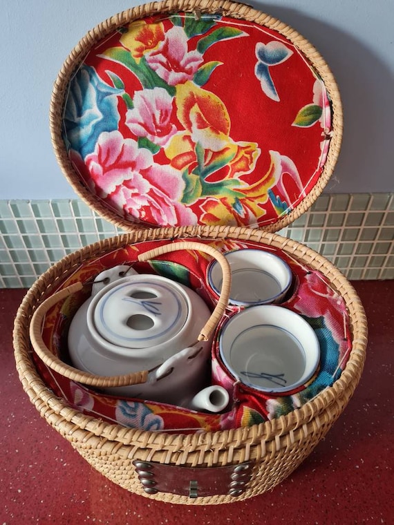 SALE ! Vintage Chinese Travel Tea Set Complete With Basket