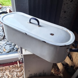 Vintage White & Blue enamel ware poacher fish metal lidded kettle steamer